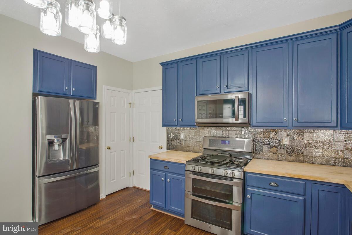 RICHFIELD STATION VILLAGE - Residential