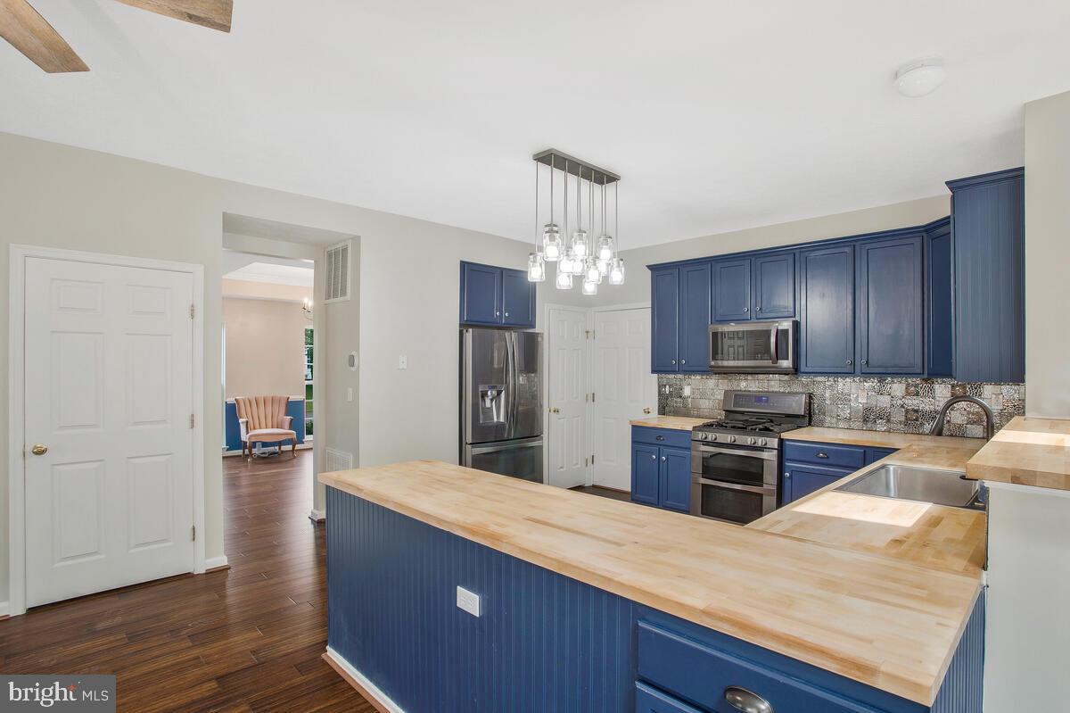 RICHFIELD STATION VILLAGE - Residential