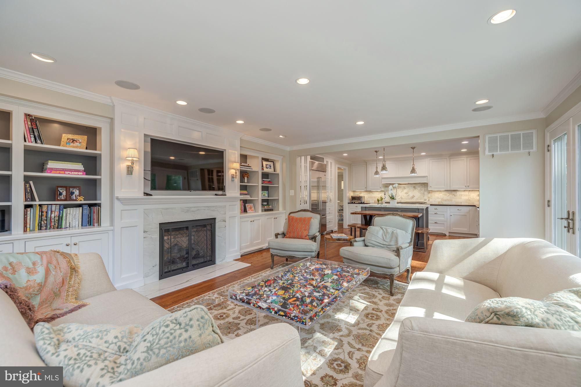 BERKSHIRE OAKWOOD - Residential