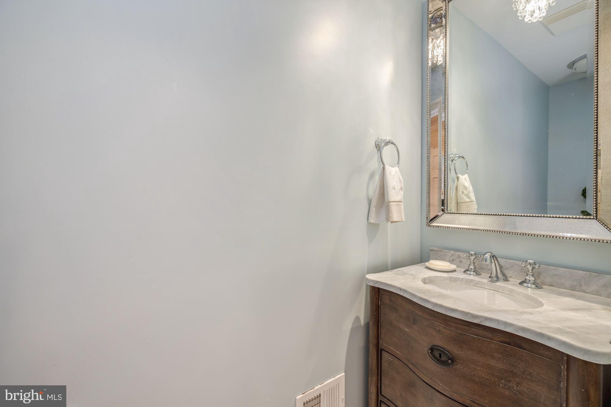 BERKSHIRE OAKWOOD - Residential