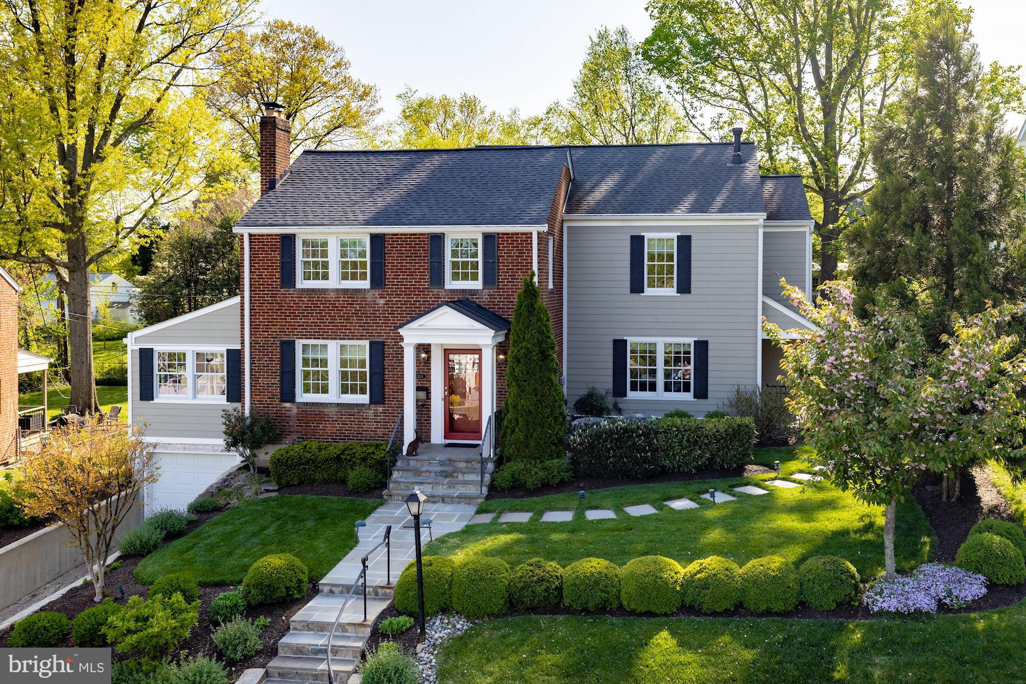 BERKSHIRE OAKWOOD - Residential