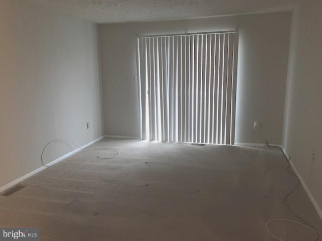 CHESTERFIELD GARDEN CONDOMINIUM - Residential Lease