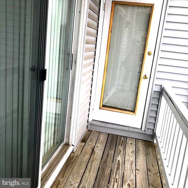 CHESTERFIELD GARDEN CONDOMINIUM - Residential Lease