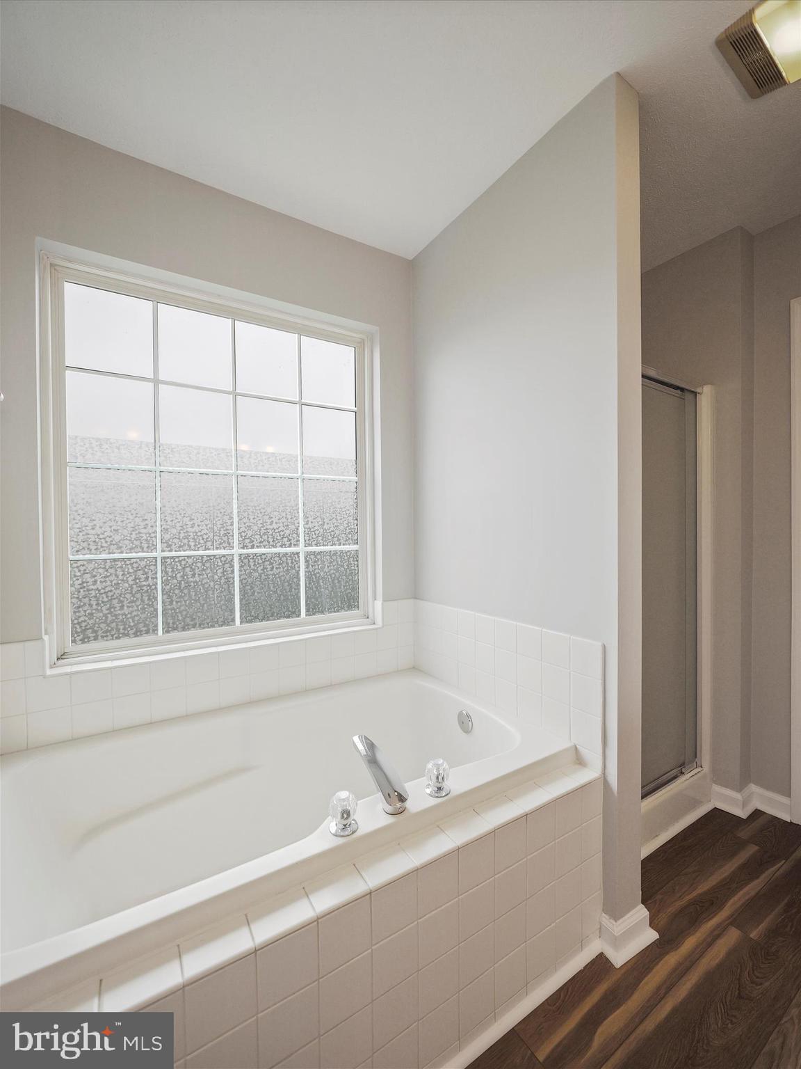 CLUBHOUSE MANOR - Residential