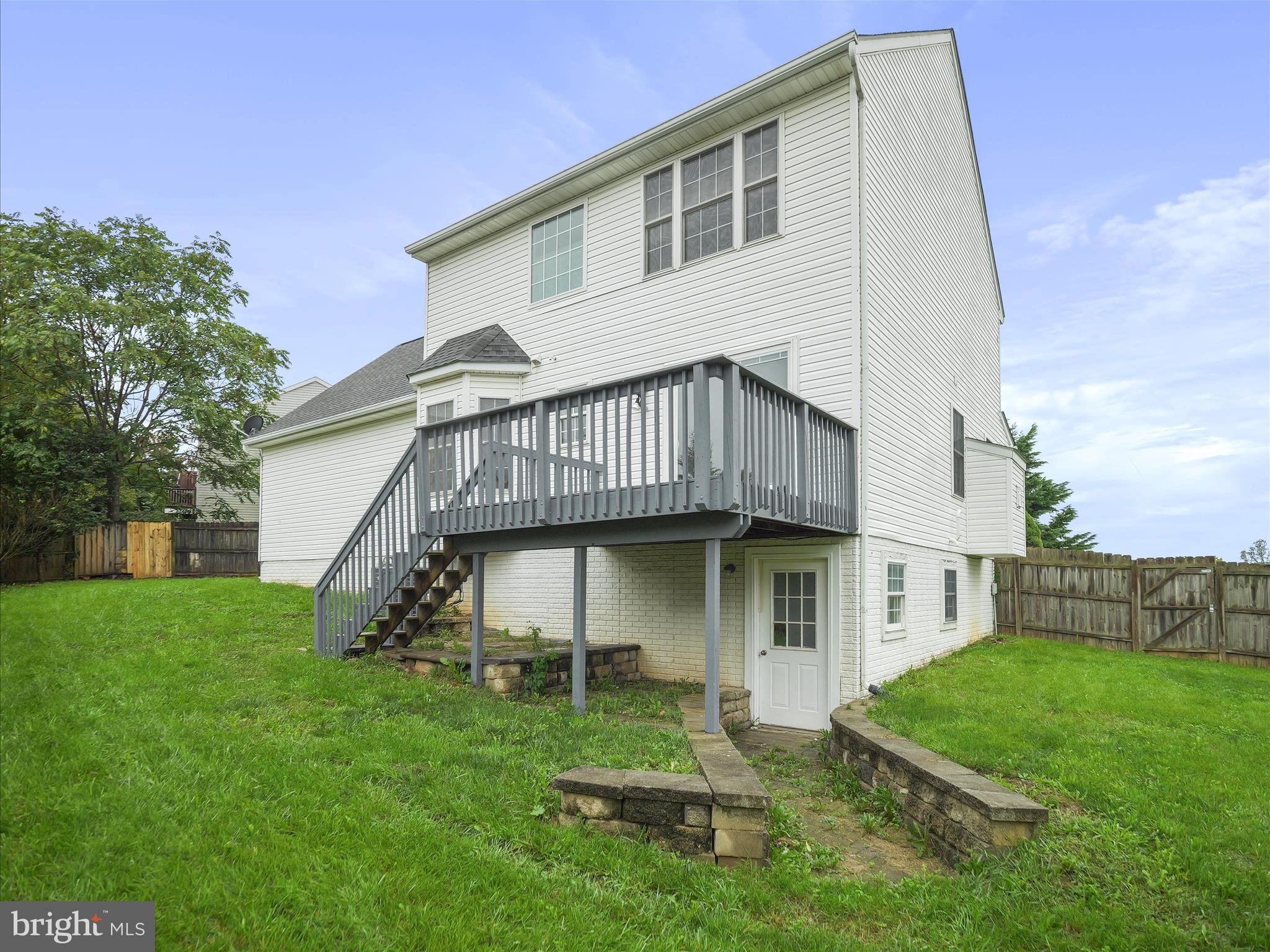 CLUBHOUSE MANOR - Residential