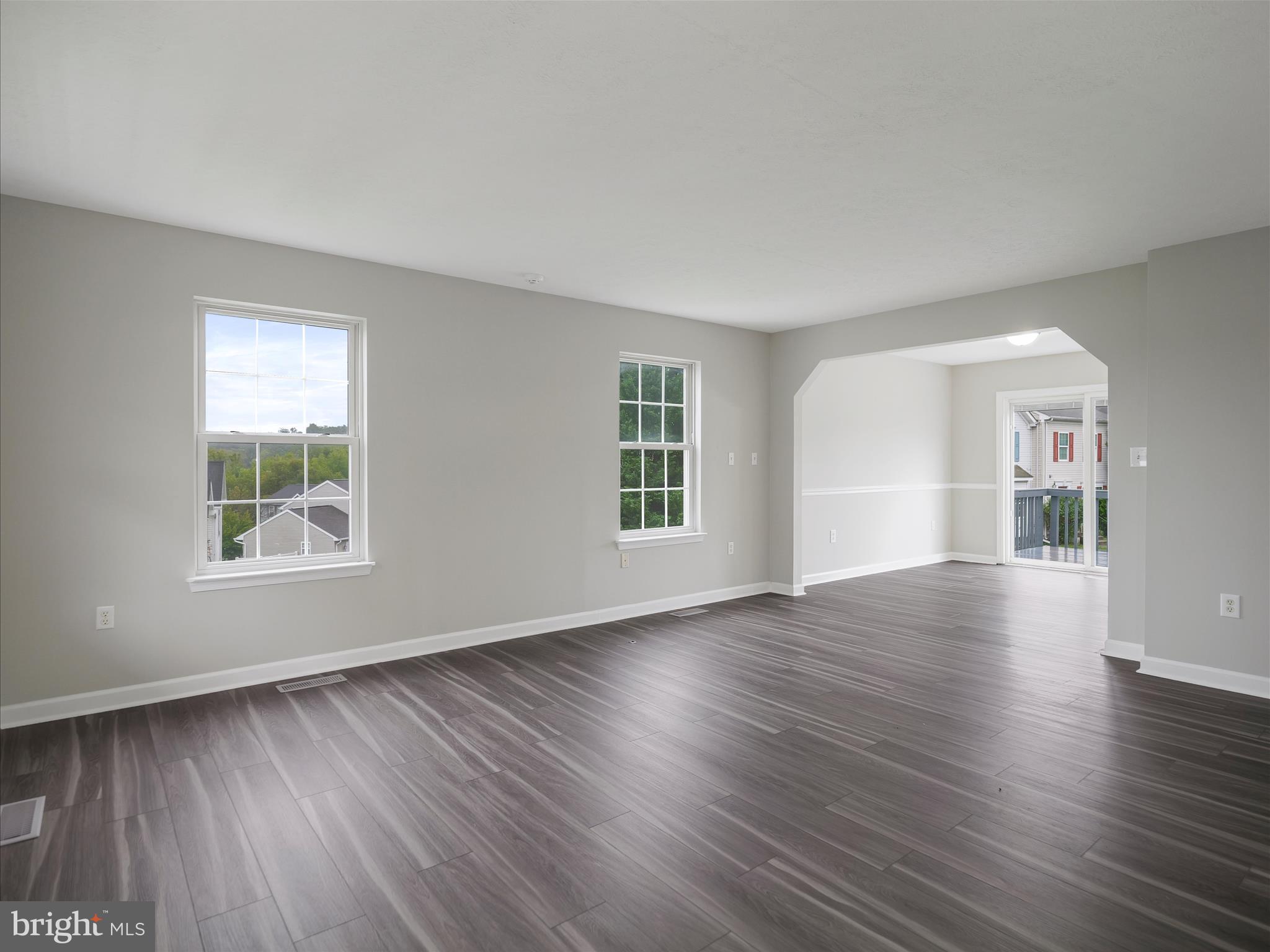 CLUBHOUSE MANOR - Residential