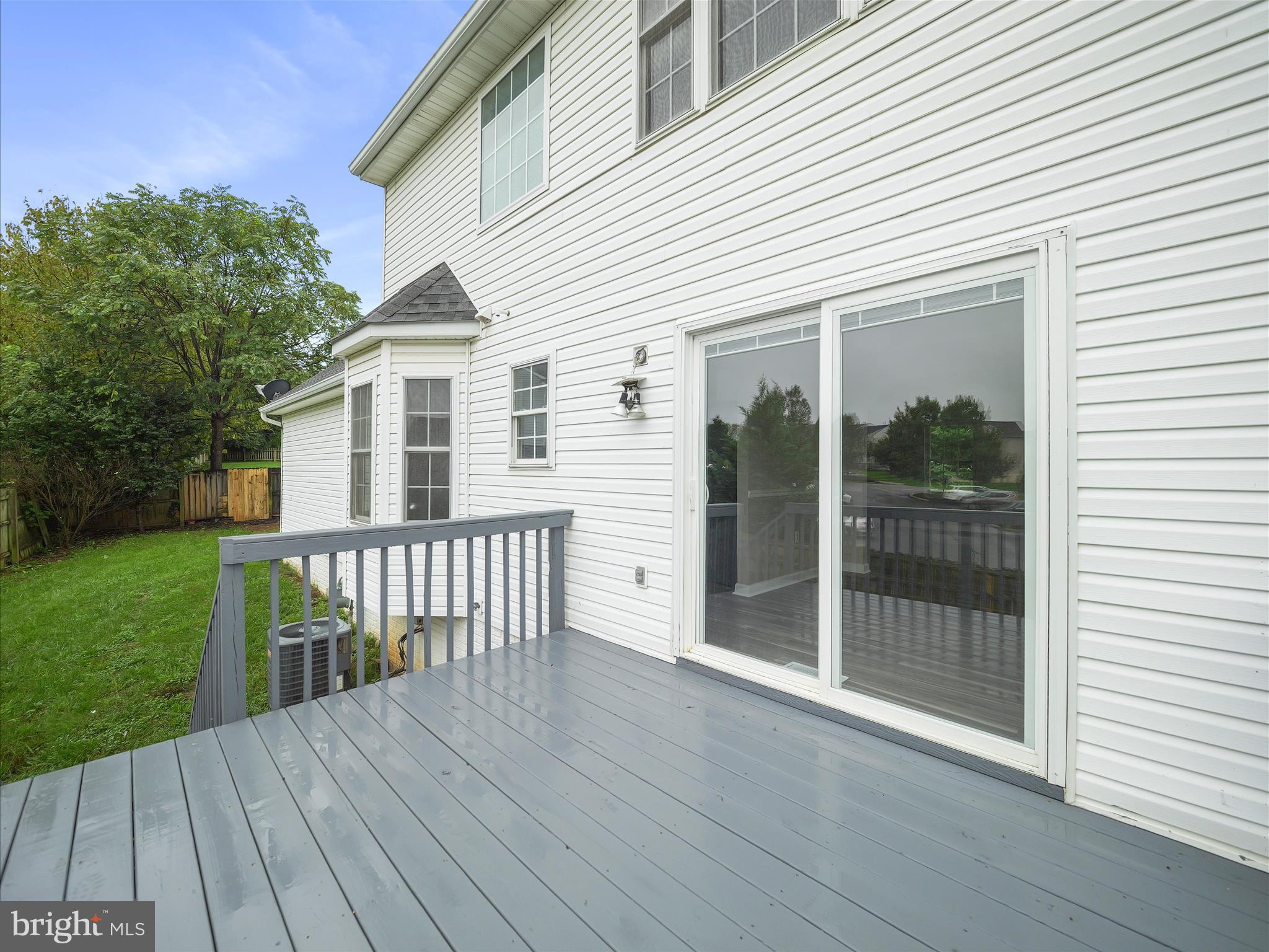 CLUBHOUSE MANOR - Residential