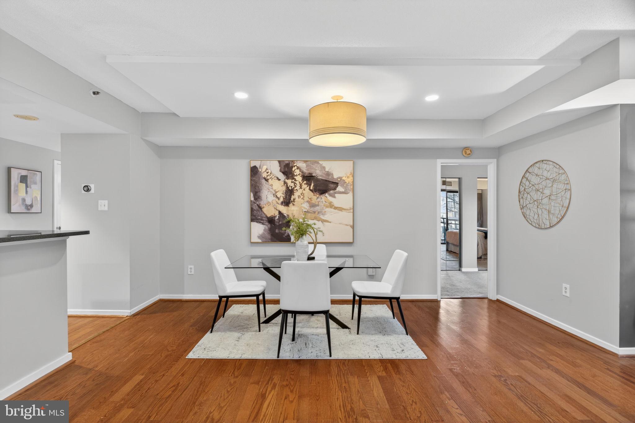 THE ATRIUM - Residential