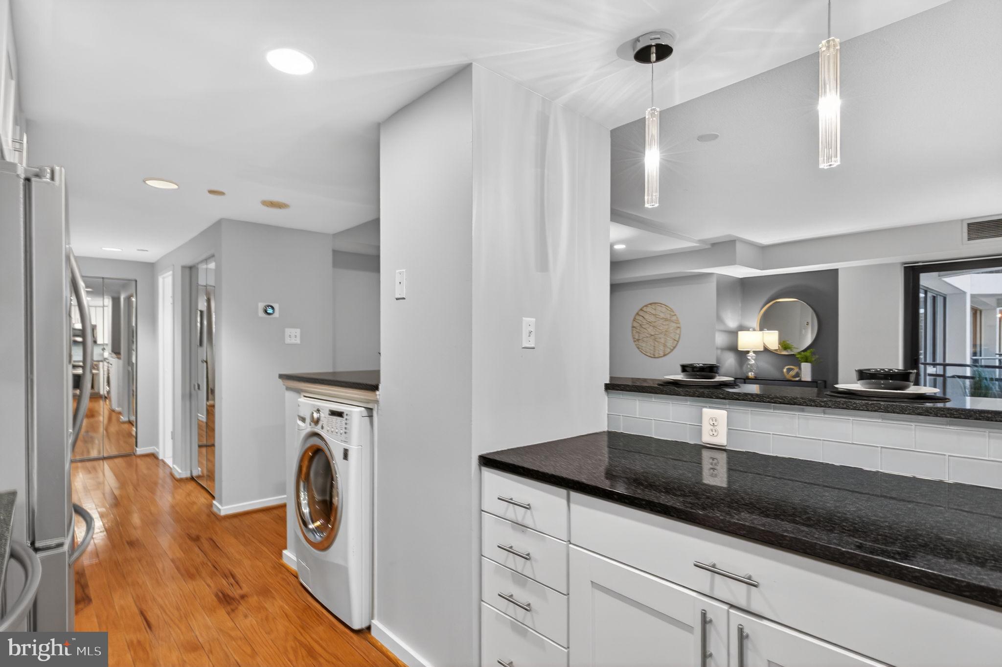 THE ATRIUM - Residential