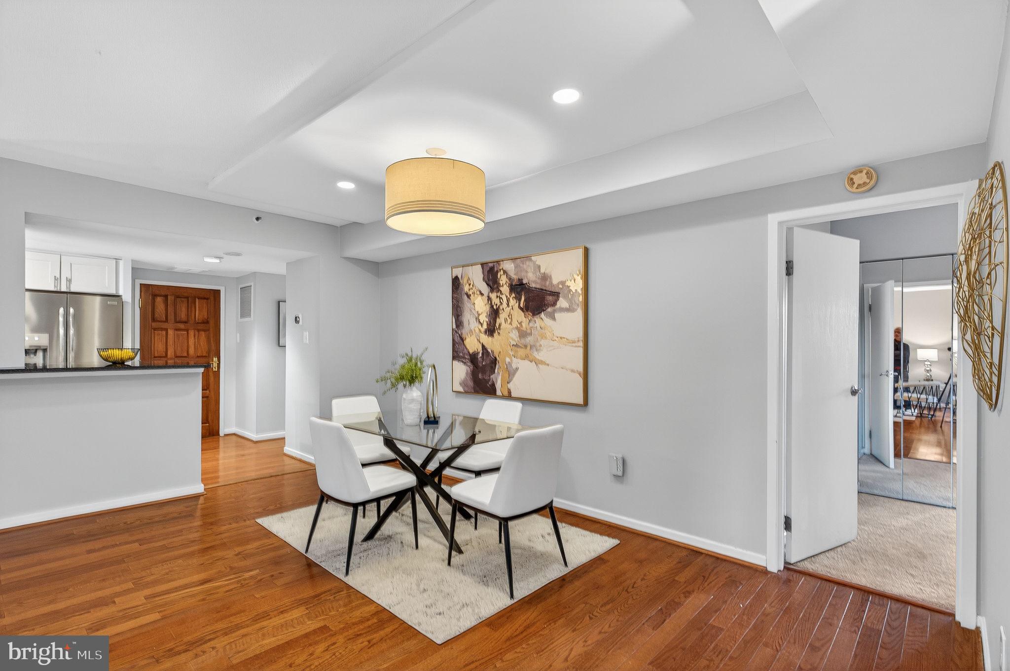 THE ATRIUM - Residential