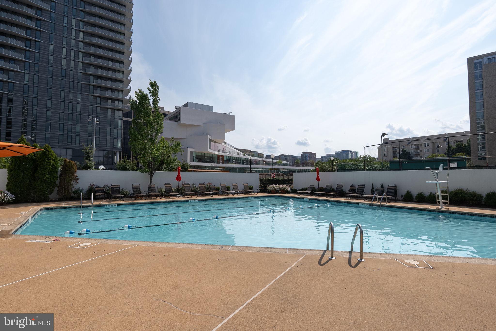 THE ATRIUM - Residential