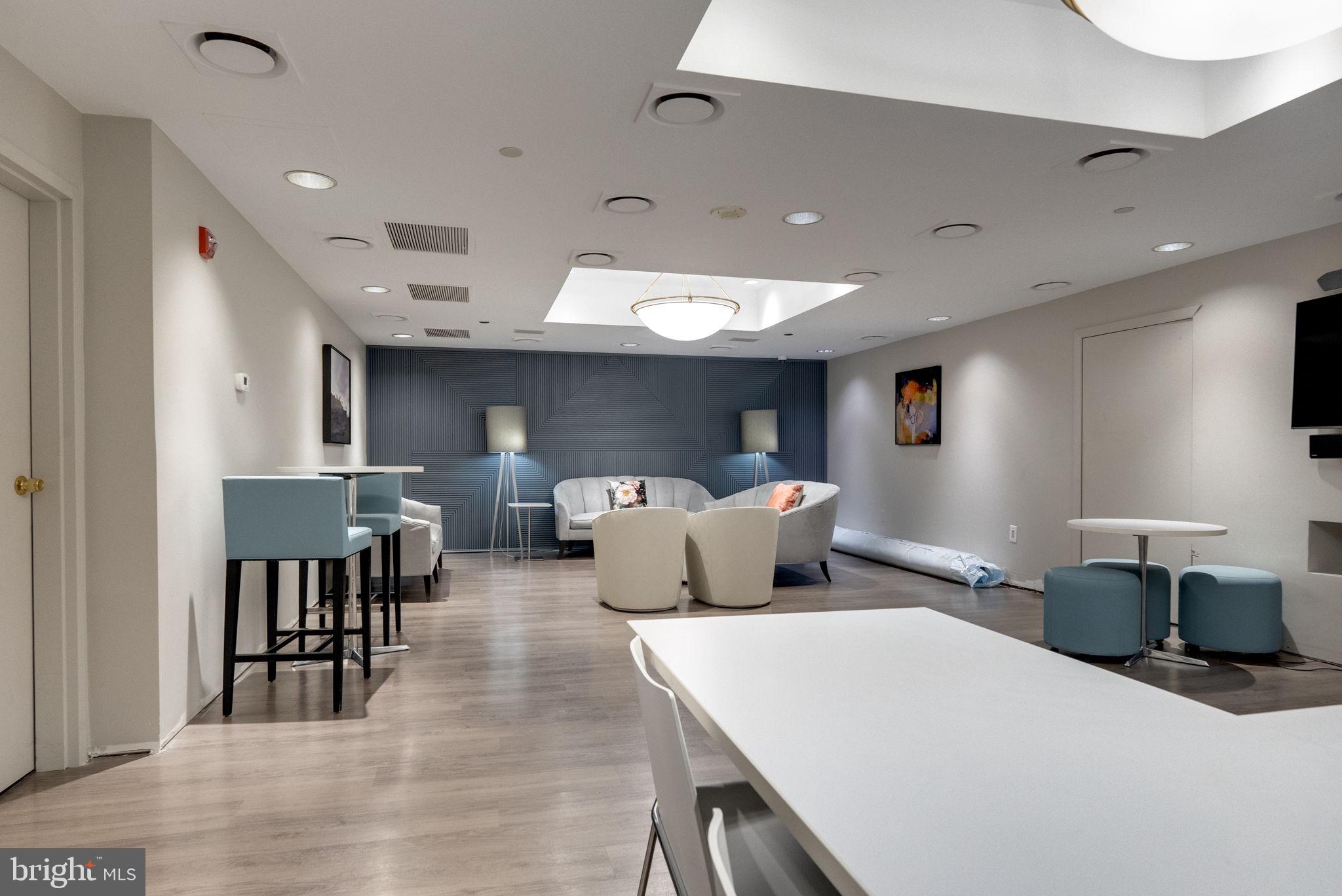 THE ATRIUM - Residential