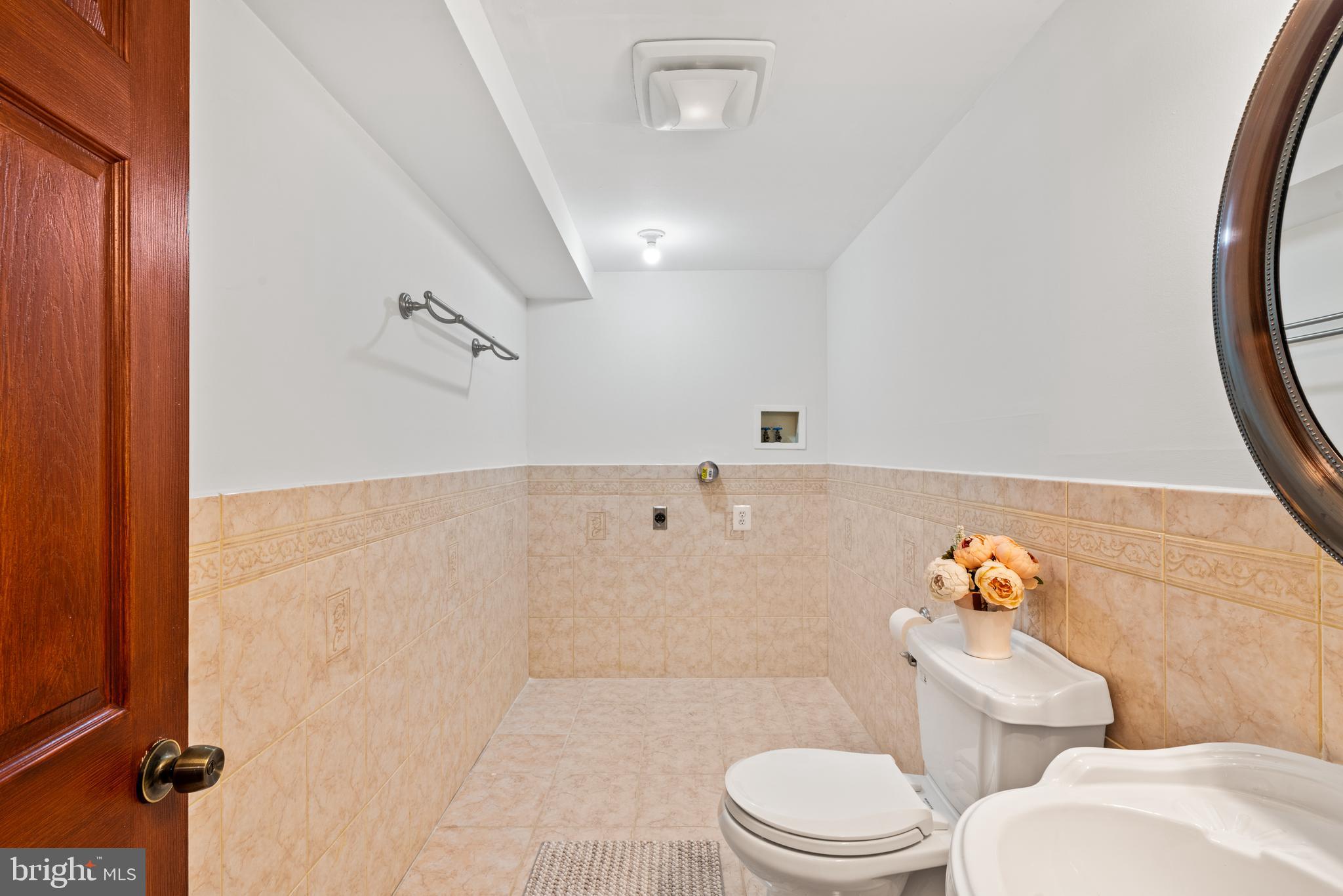 CENTENNIAL ACRES - Residential