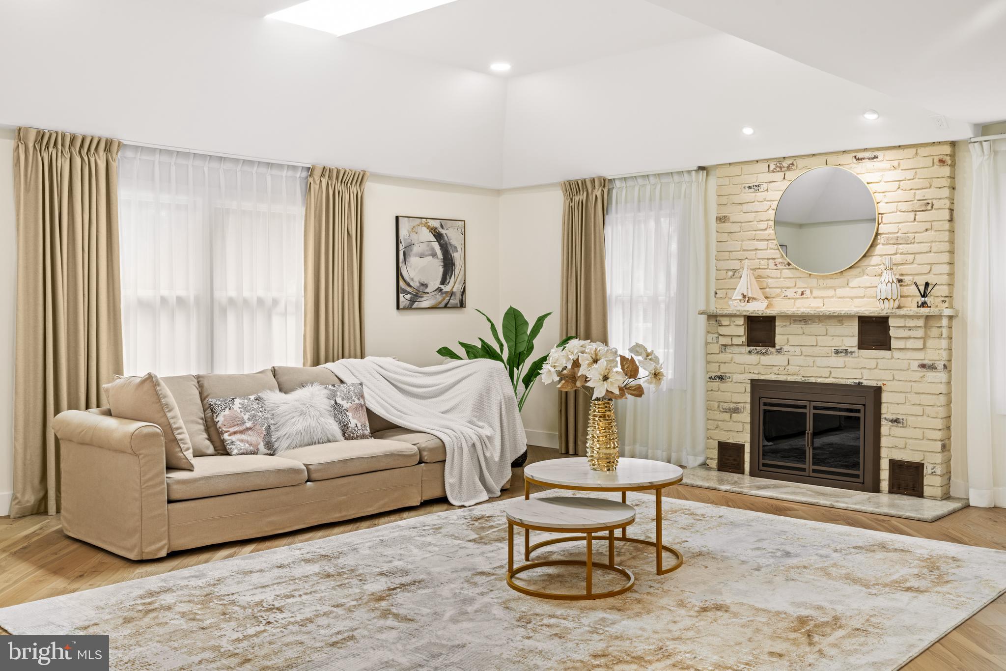 CENTENNIAL ACRES - Residential