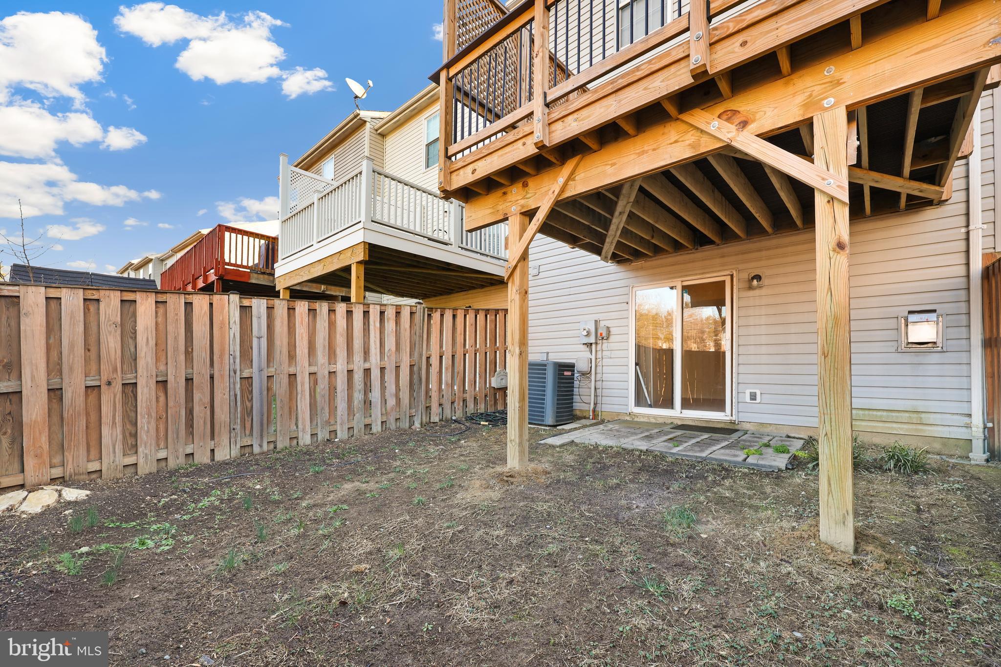 WAYSIDE VILLAGE - Residential