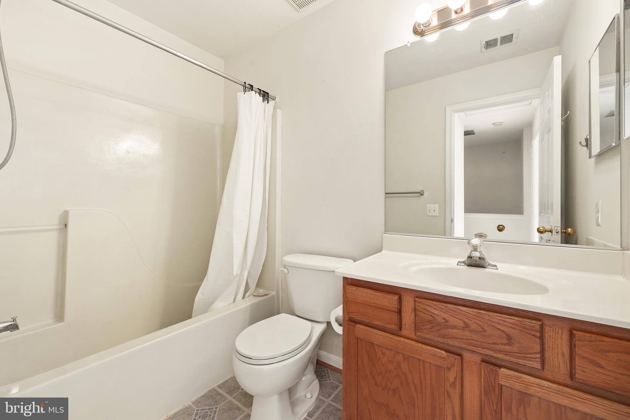 WAYSIDE VILLAGE - Residential