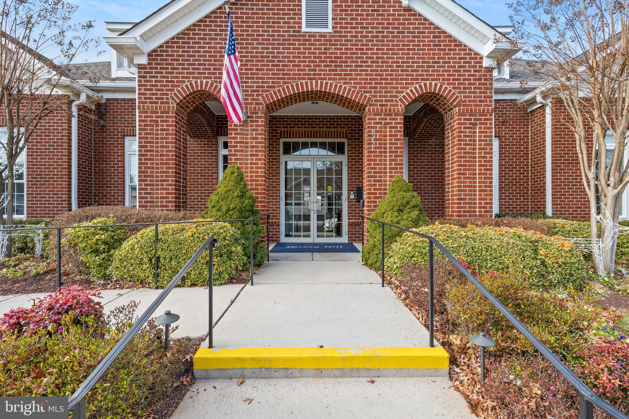 SPRING HILL - Residential