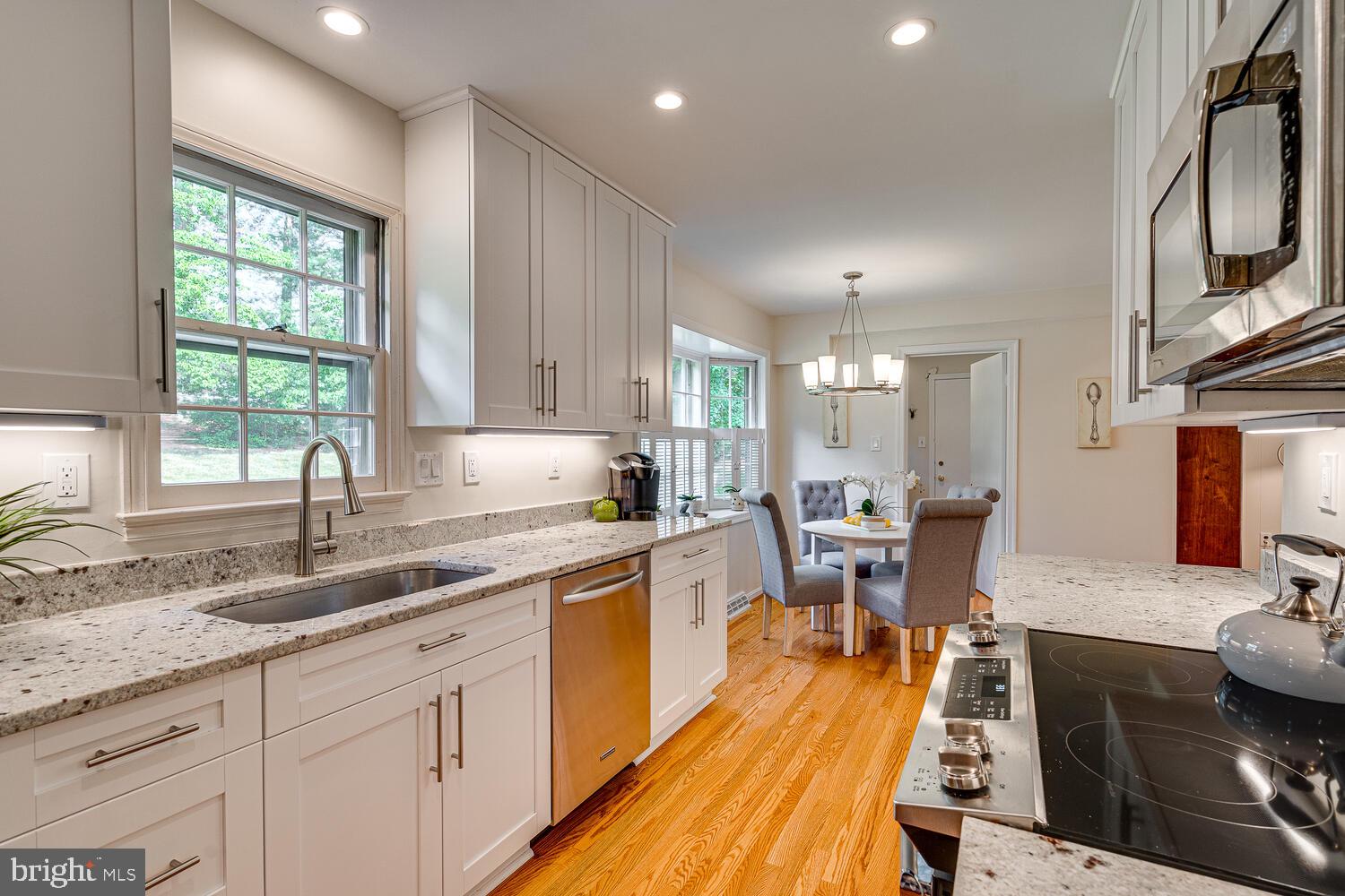 FLOWER VALLEY - Residential