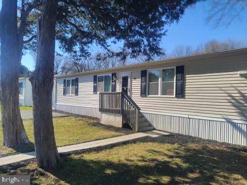 DARLINGTON MOBILE ESTATES - Residential