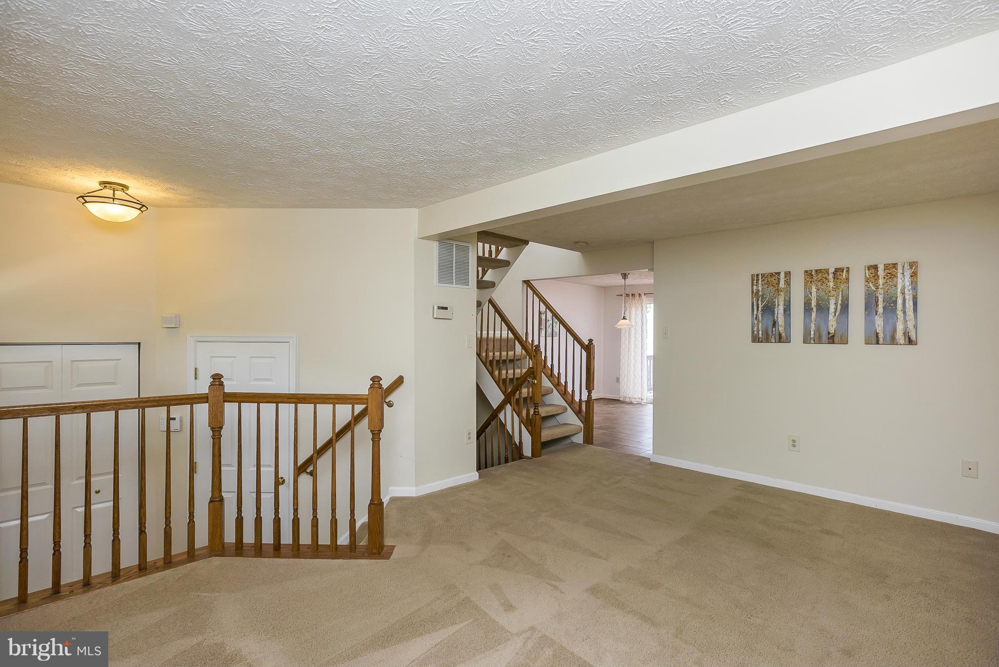 PINEY ORCHARD - Residential