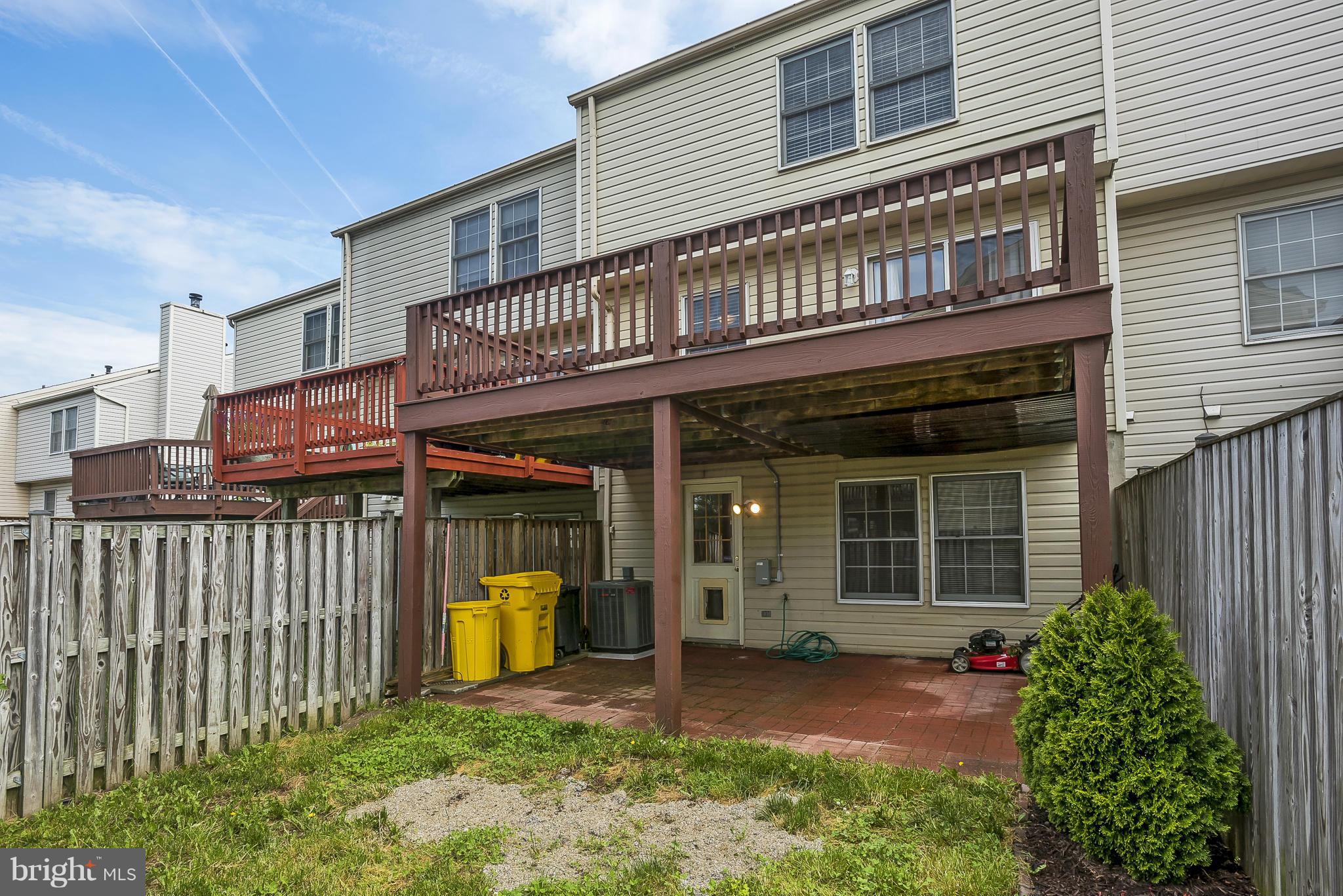 PINEY ORCHARD - Residential