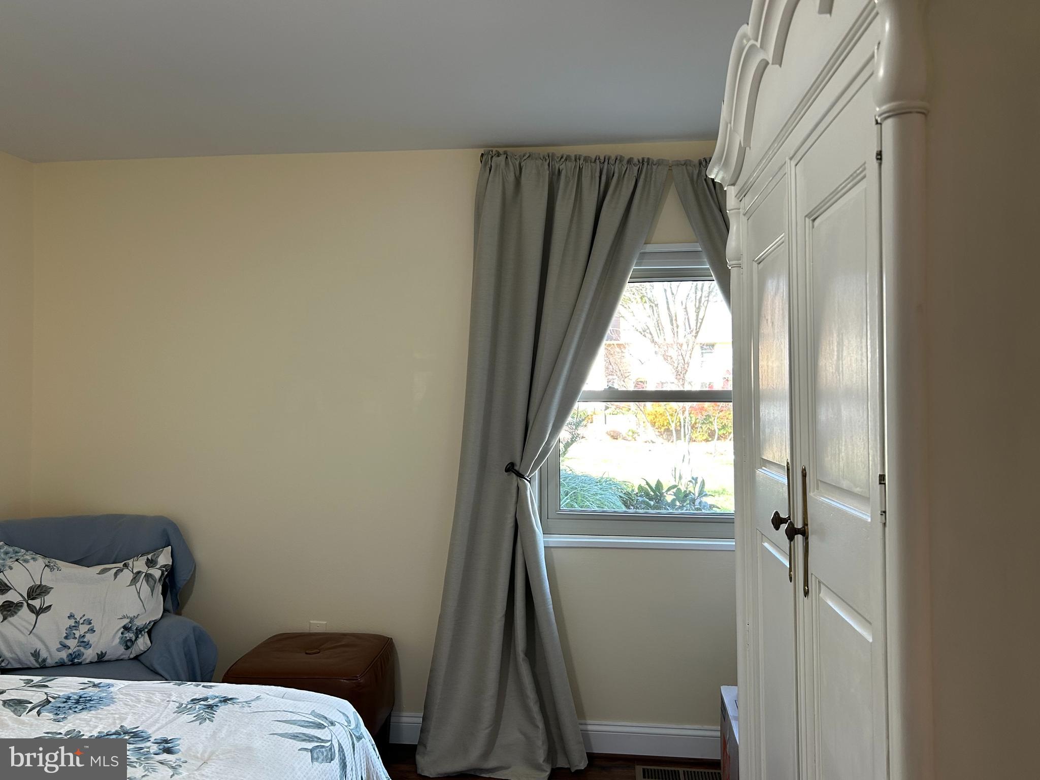 MONTGOMERY MUTUAL - Residential