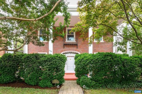 330 PARKWAY ST CHARLOTTESVILLE VA 22902
