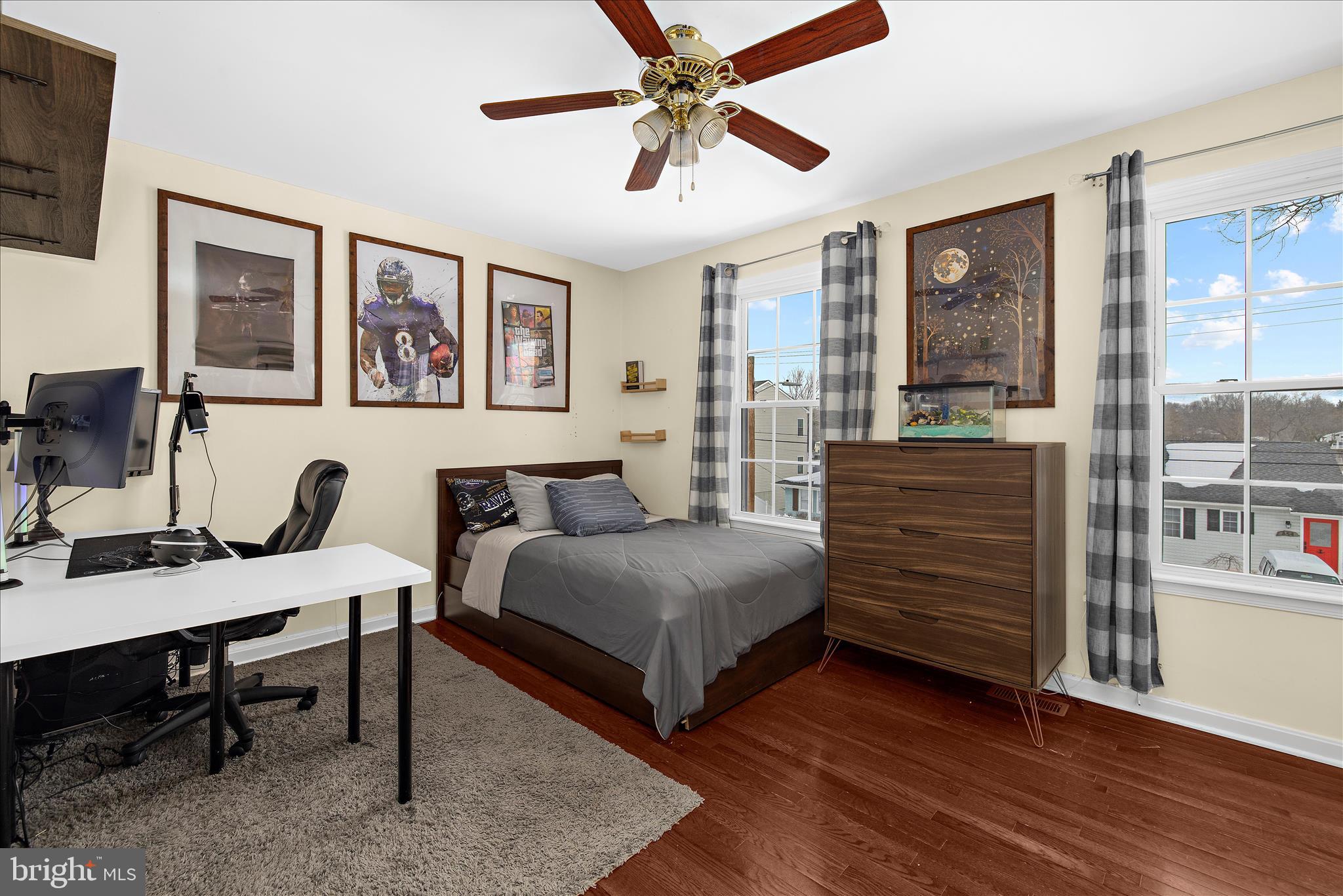 SILVER SANDS - Residential