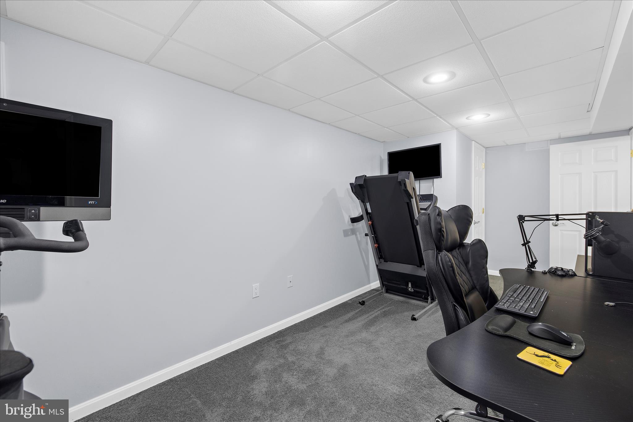 SILVER SANDS - Residential