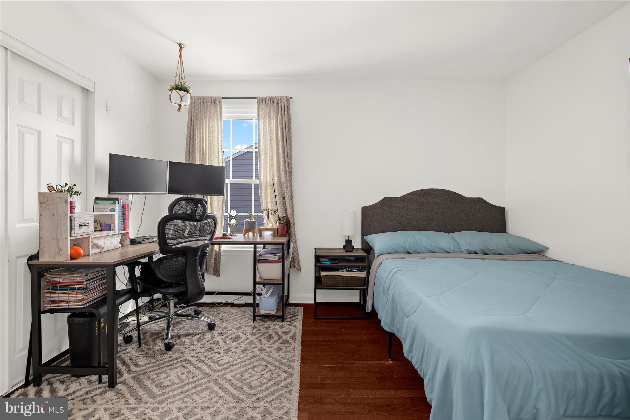 SILVER SANDS - Residential