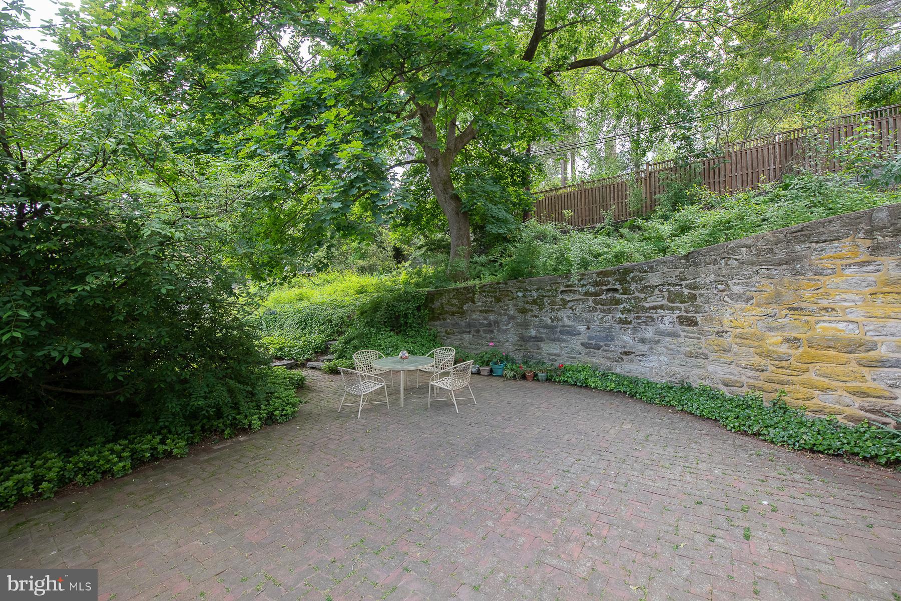 GREENLEAF - Residential