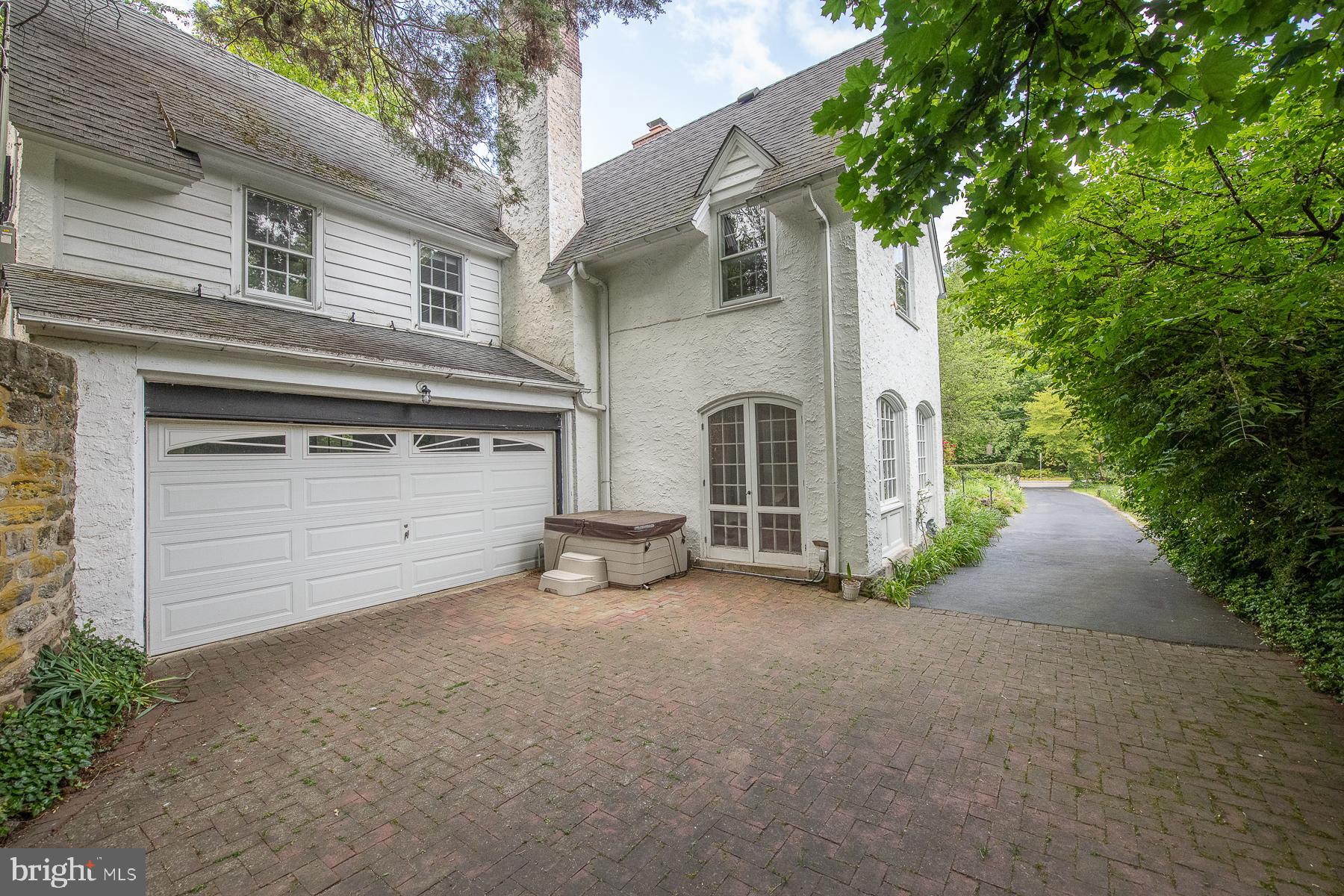 GREENLEAF - Residential