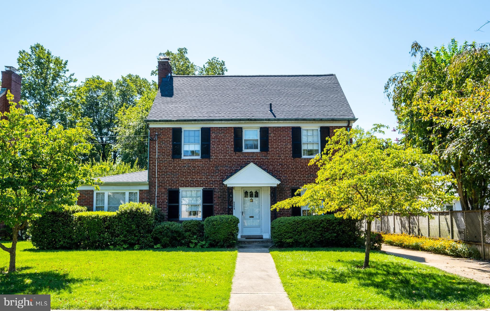 EDGEMOOR - Residential Lease