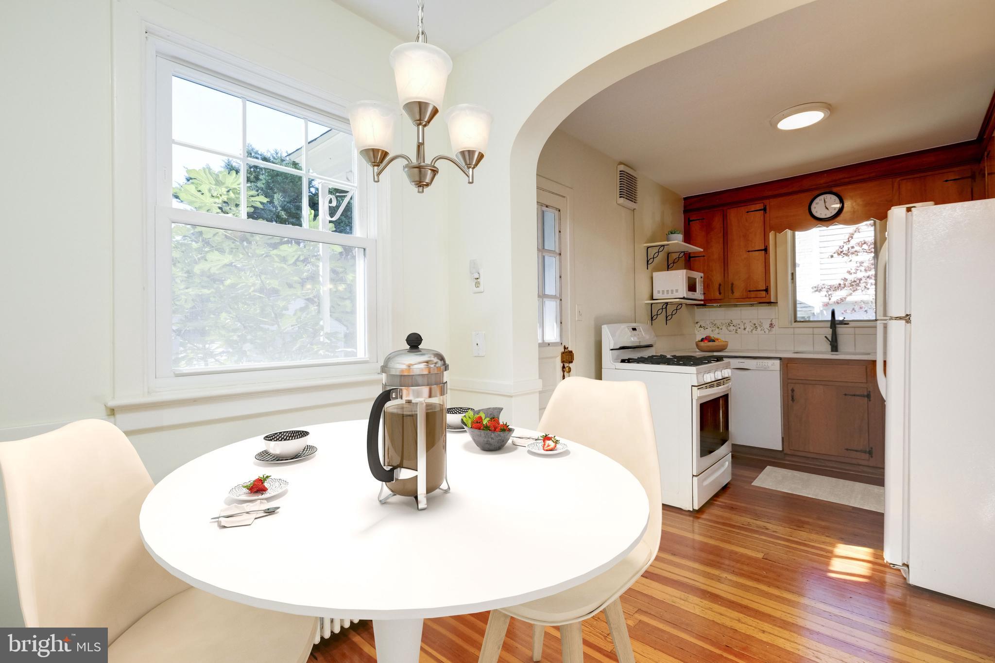 EDGEMOOR - Residential Lease