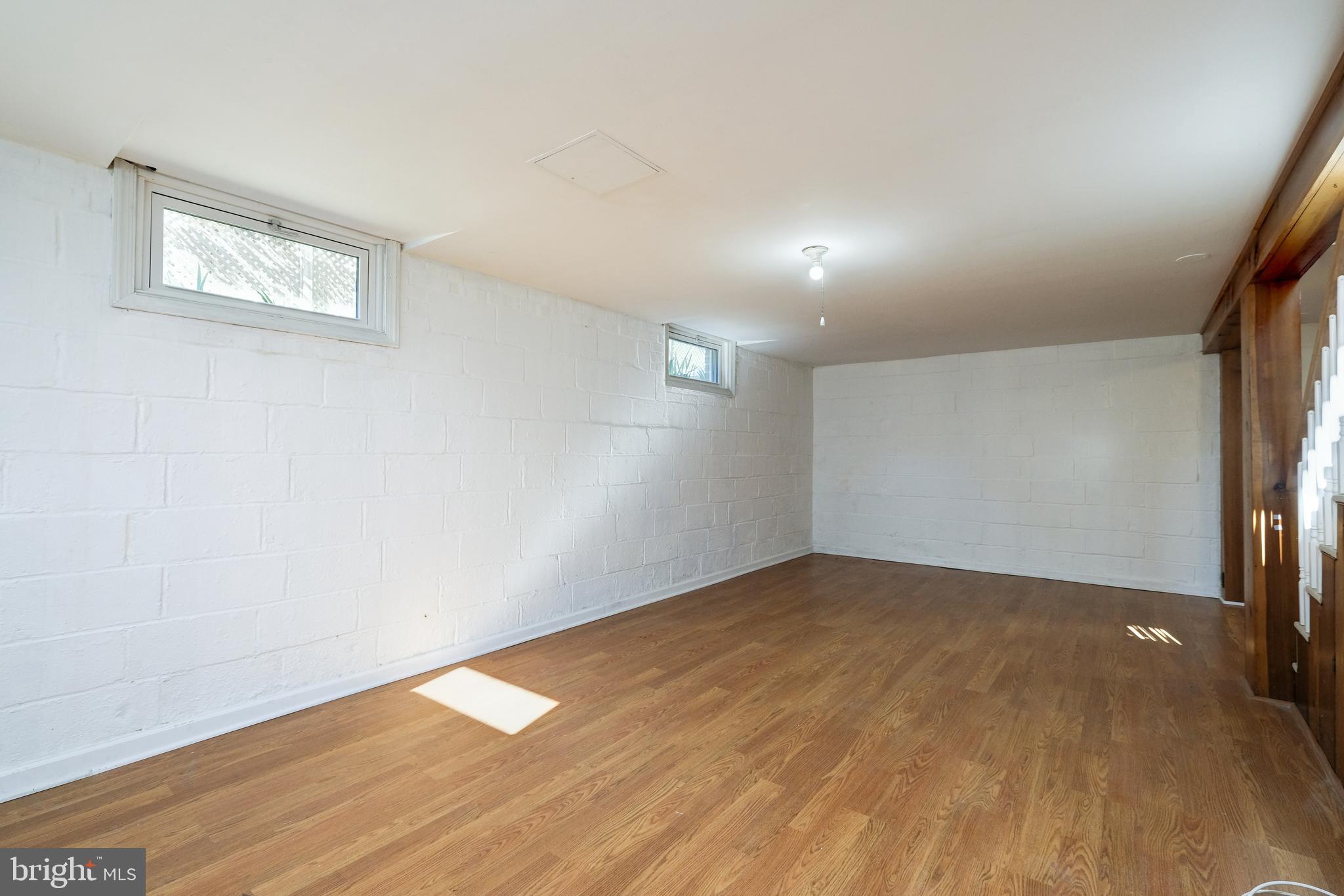 EDGEMOOR - Residential Lease