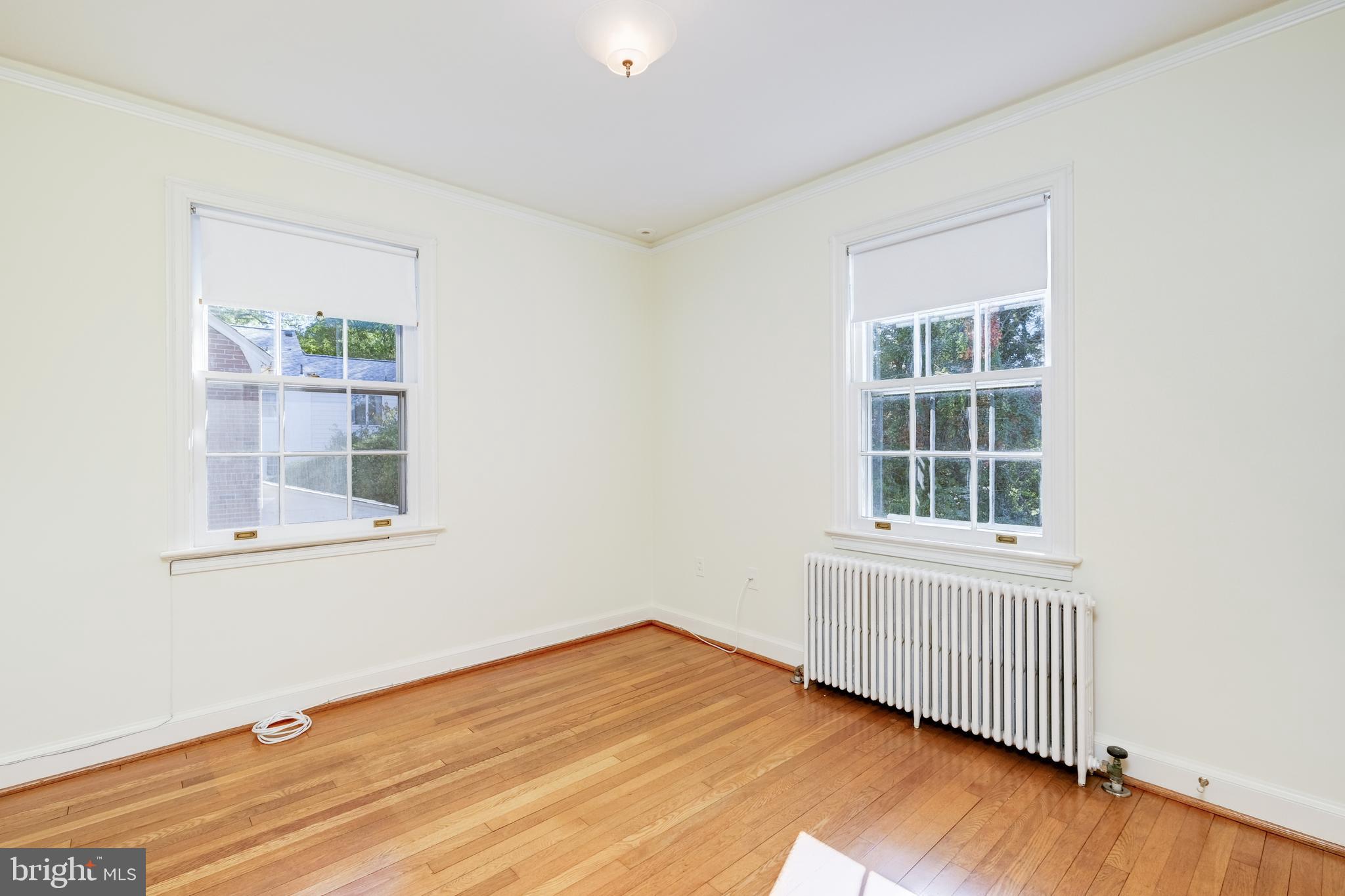 EDGEMOOR - Residential Lease