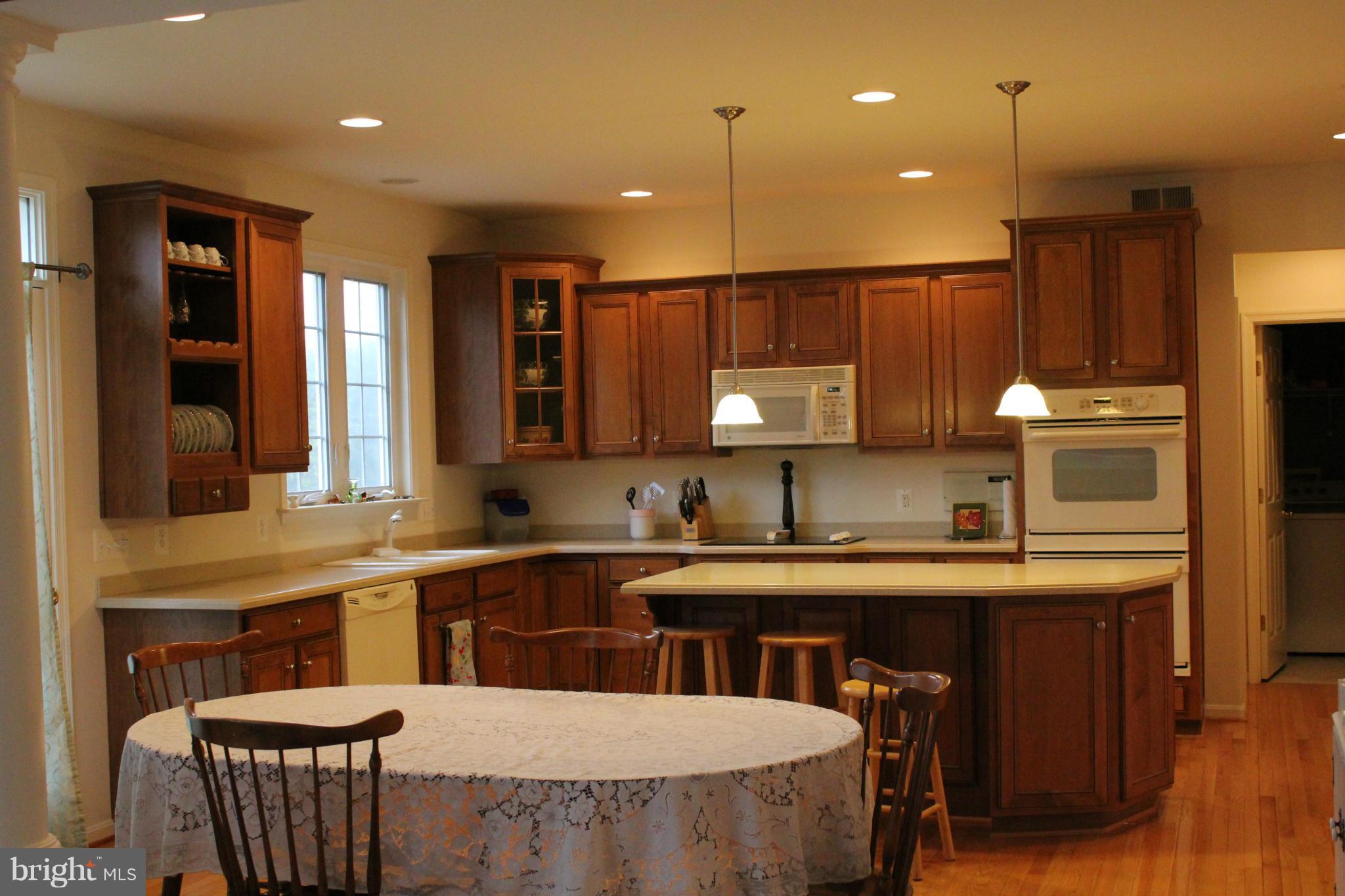 CEDAR BROOKE - Residential