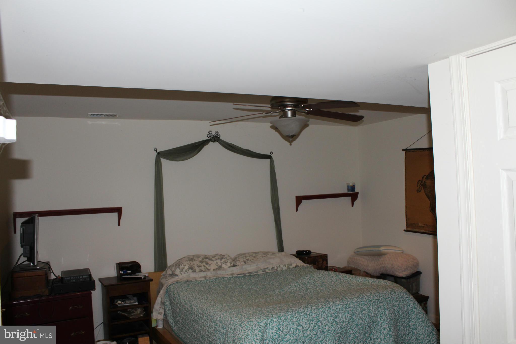 CEDAR BROOKE - Residential