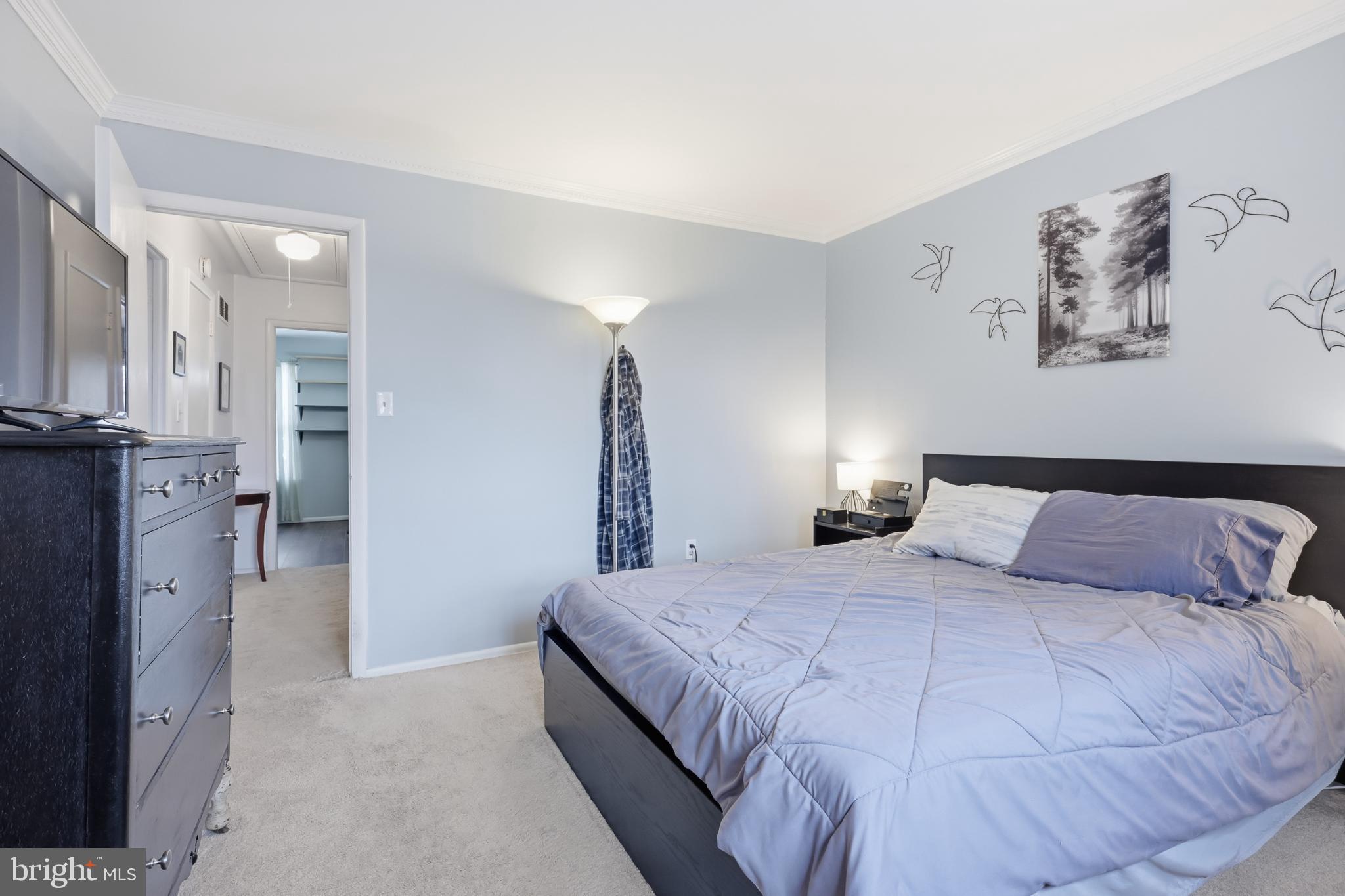 WHISPERING PINES - Residential