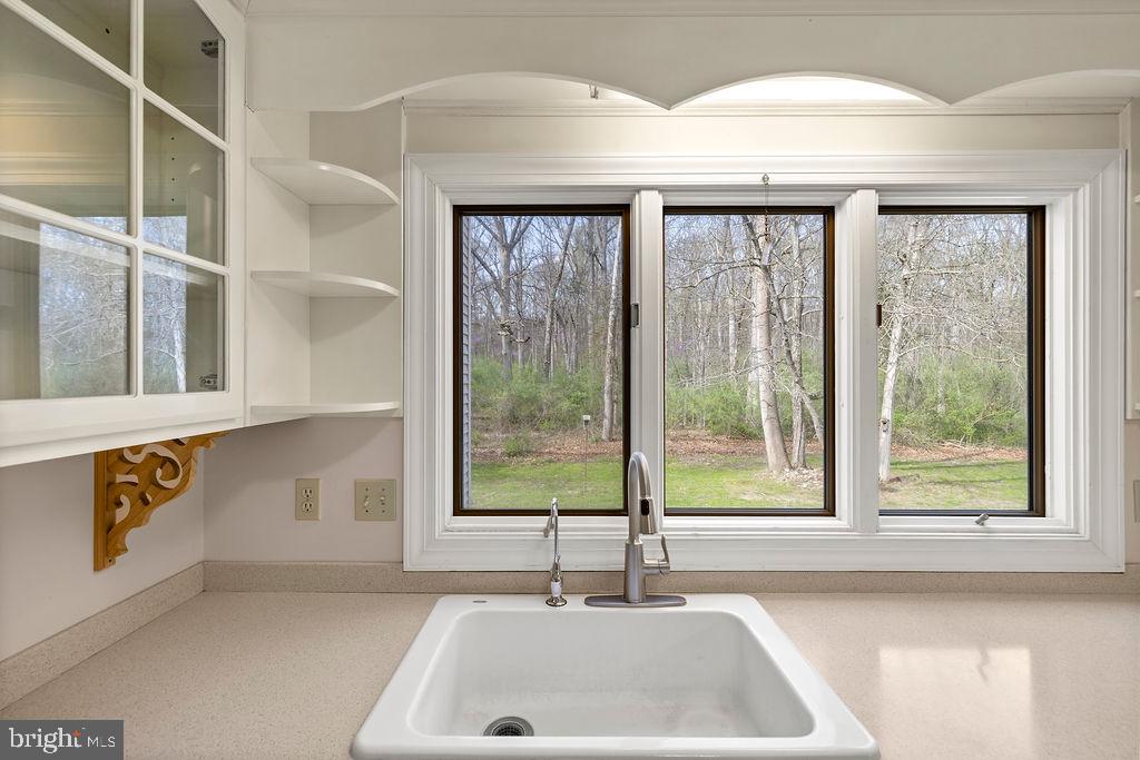 FARMS OF RND TOP - Residential