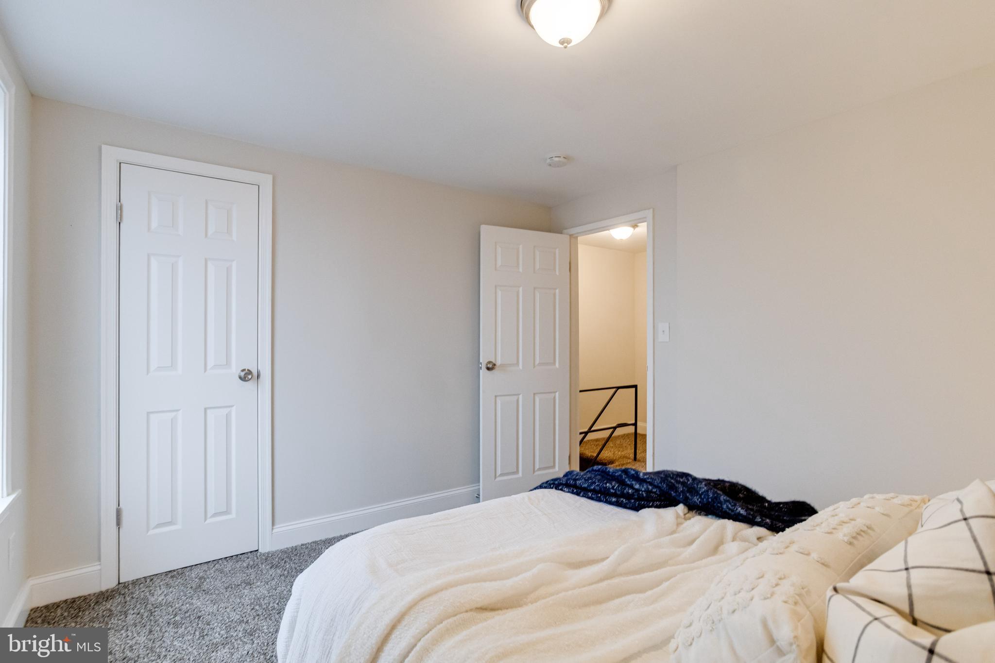 EASTWOOD - Residential