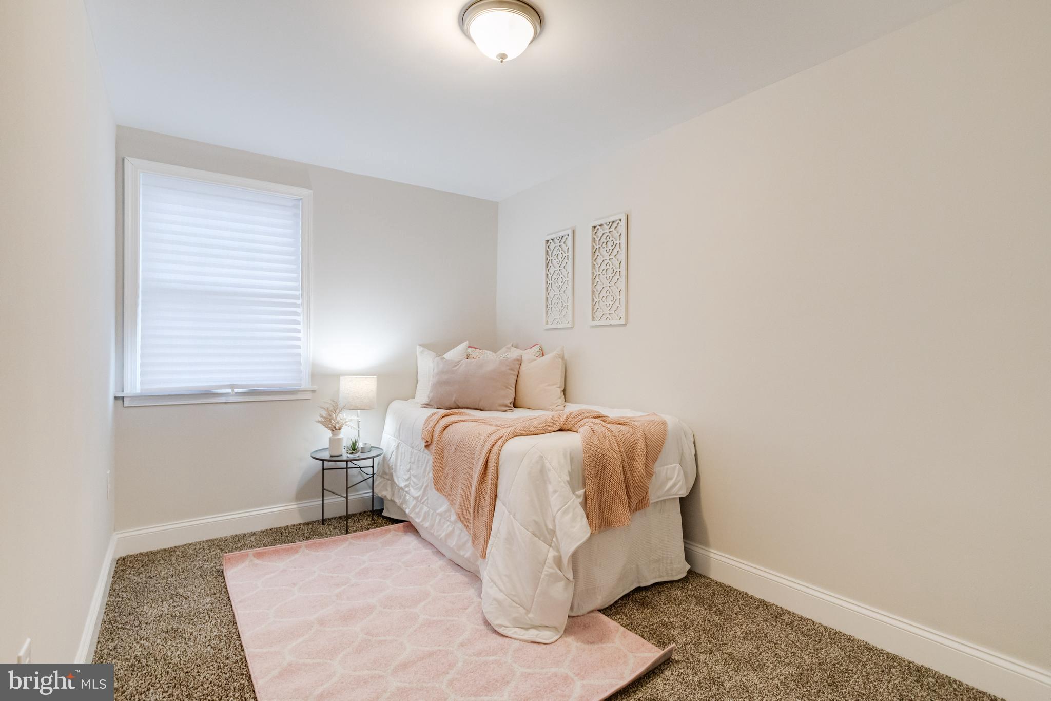 EASTWOOD - Residential