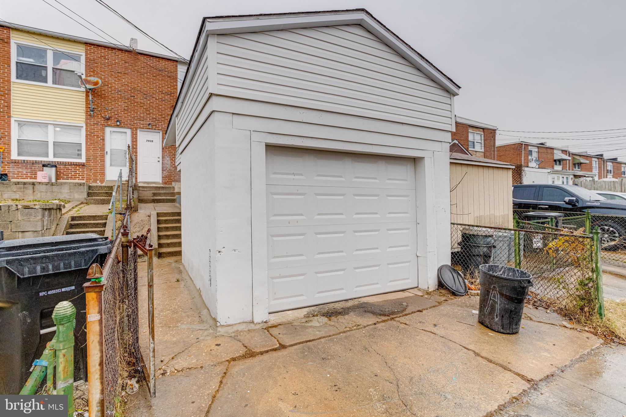 EASTWOOD - Residential