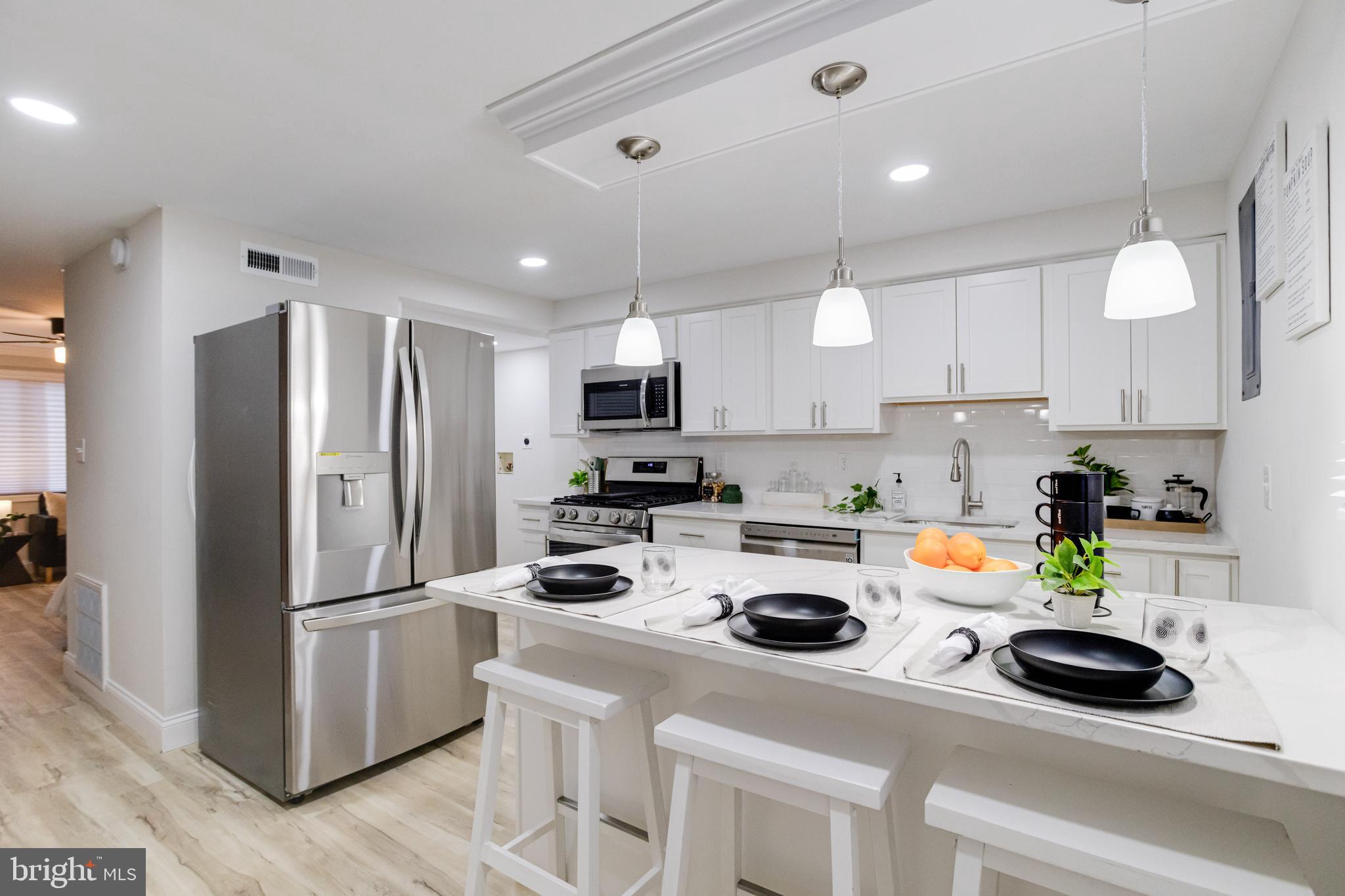 EASTWOOD - Residential