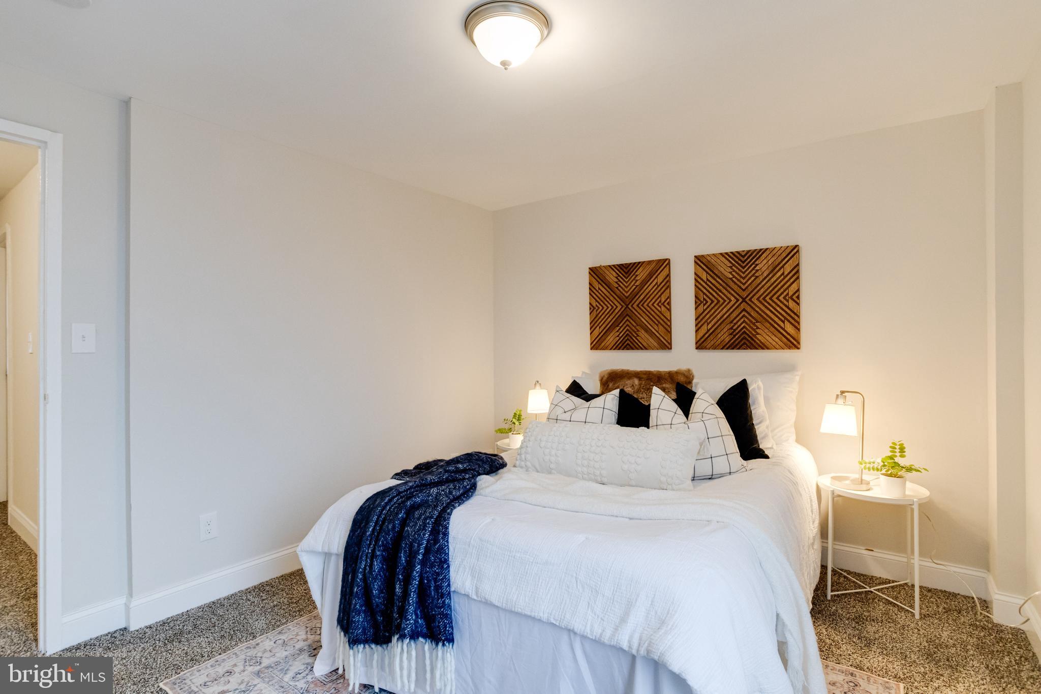 EASTWOOD - Residential