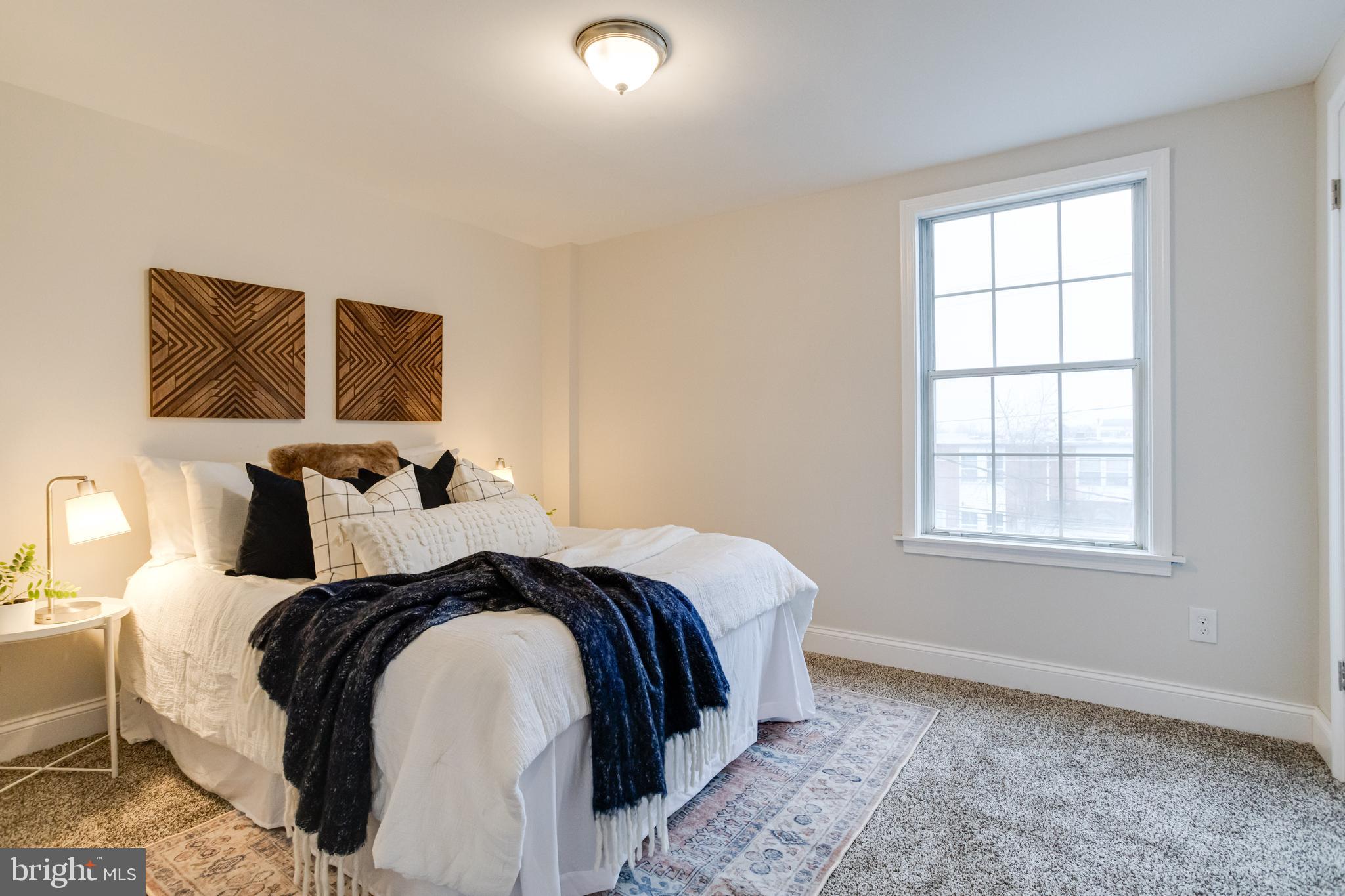 EASTWOOD - Residential