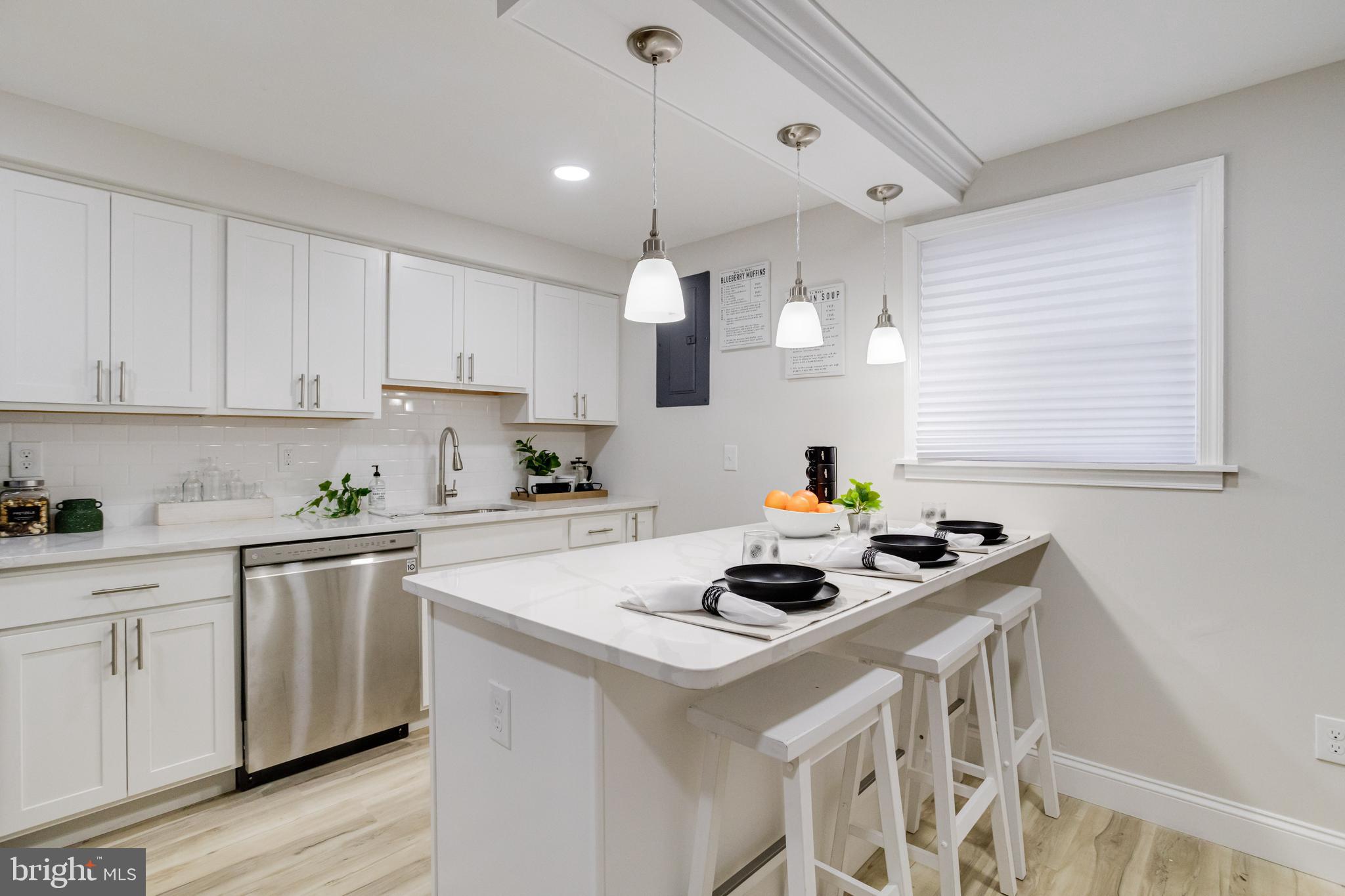 EASTWOOD - Residential