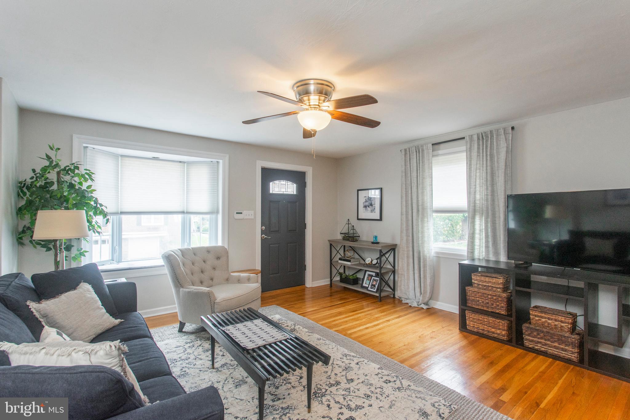 ROXBOROUGH - Residential