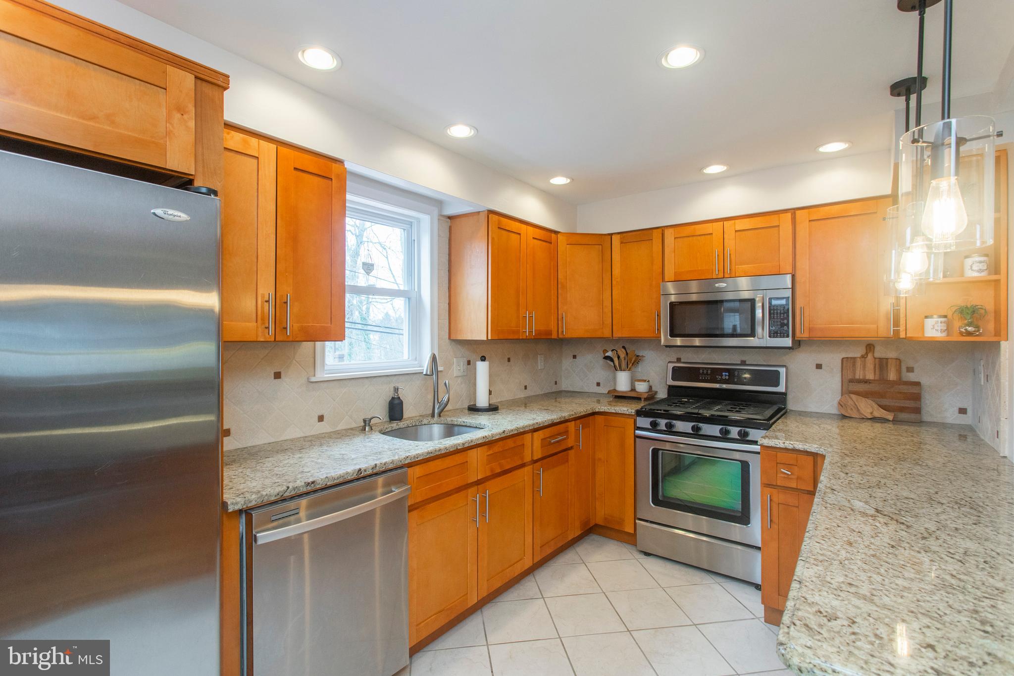 ROXBOROUGH - Residential