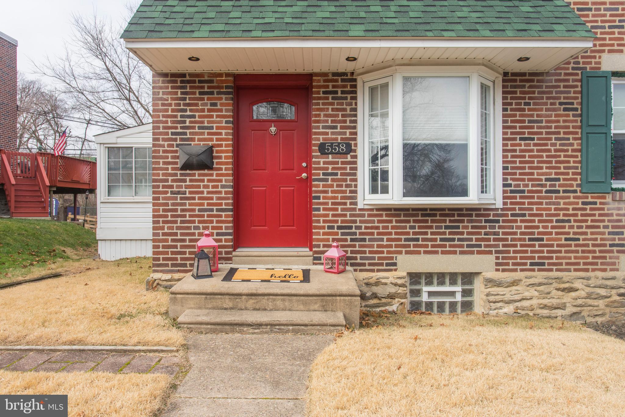 ROXBOROUGH - Residential